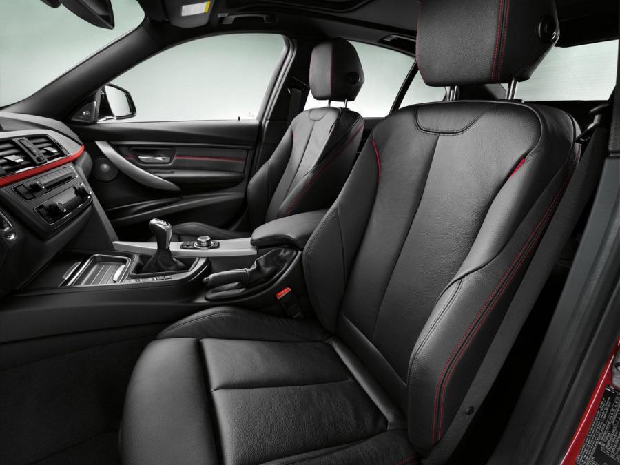  BMW 3-Series 2012 года  (фото 59 из 191)